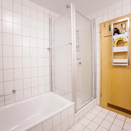 Appartamento Fewoleipzig Sued Mit Tiefgarage Lipsia