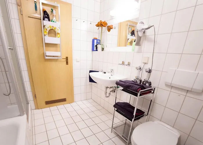 Апартаменты Fewoleipzig Sued Mit Tiefgarage